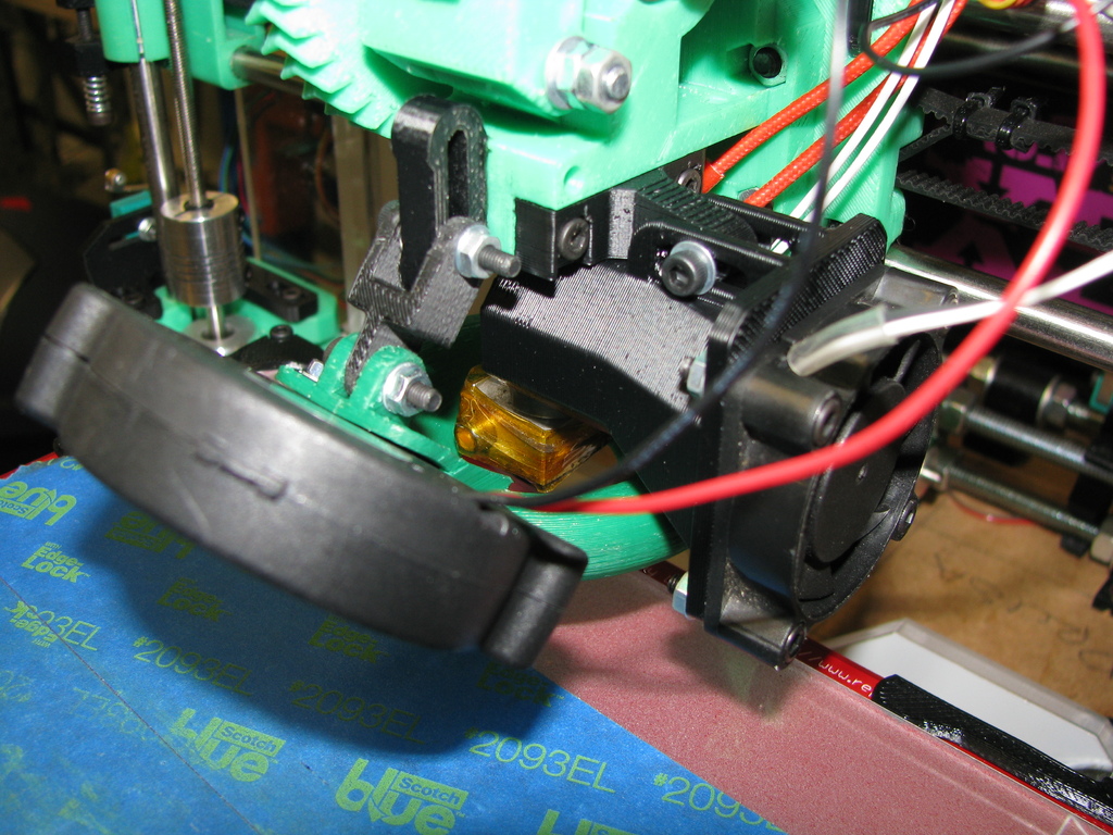 Prusa i3 - Extruder Mounted Radial Cooling Fan 