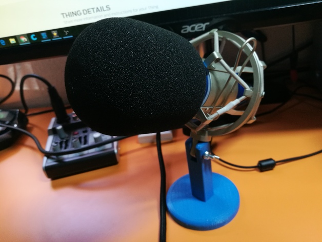 Microphone mount