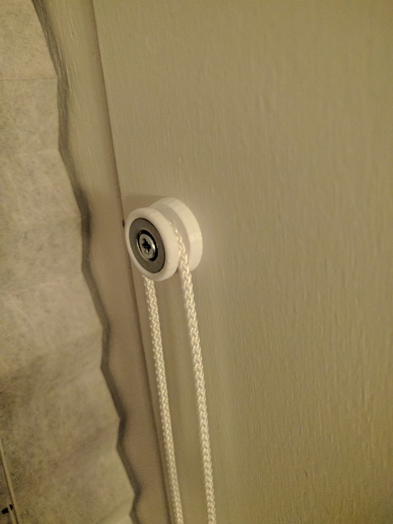 Hanger for the cord of a draw-up blinds