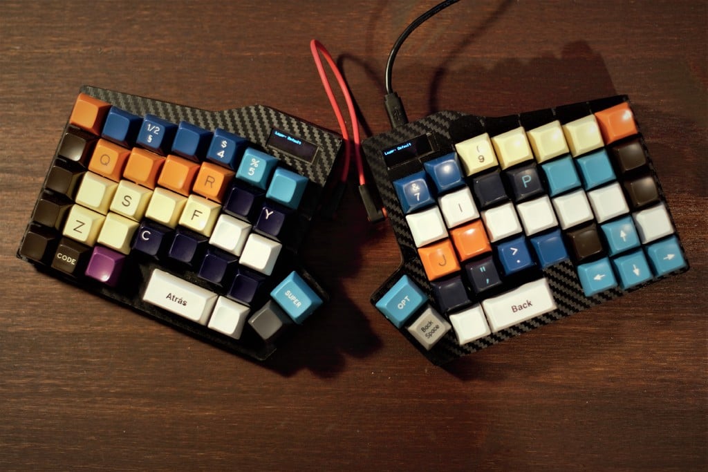 Split Ortholinear mechanical keyboard (with oled) case