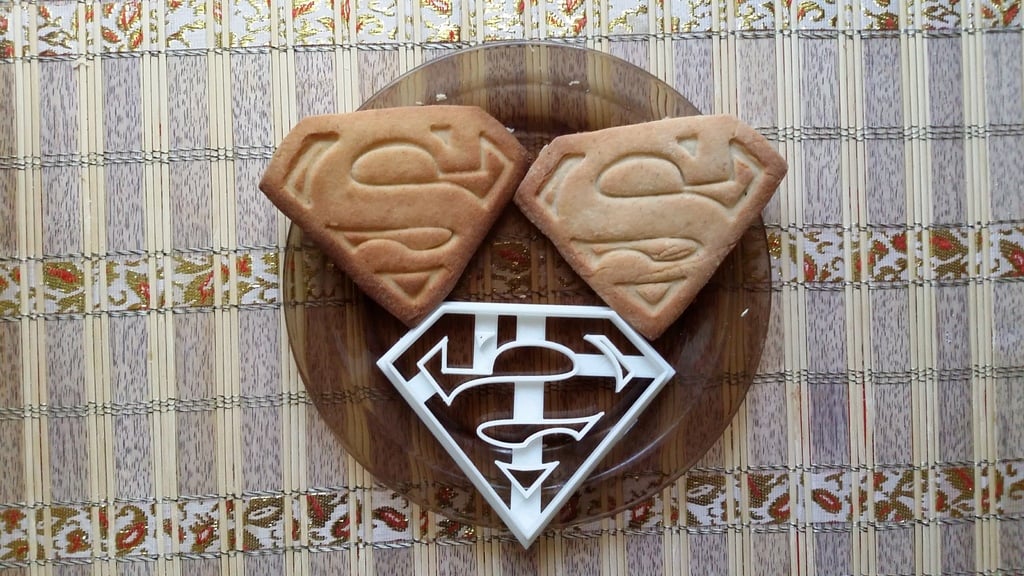 Superman Cookie Cutter