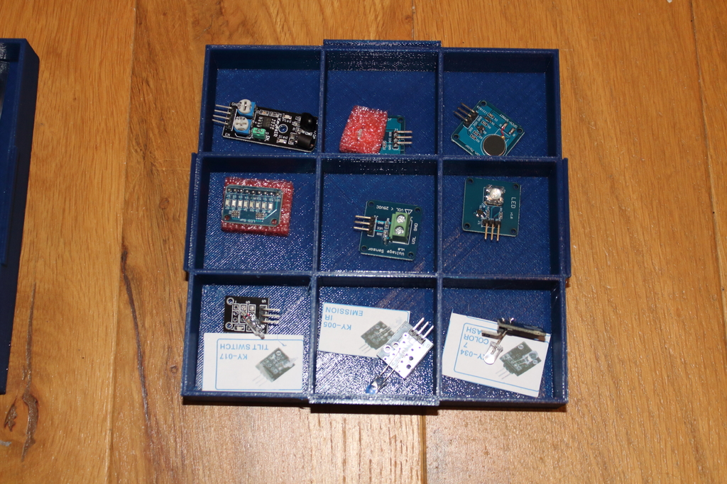 box for modules, stackable