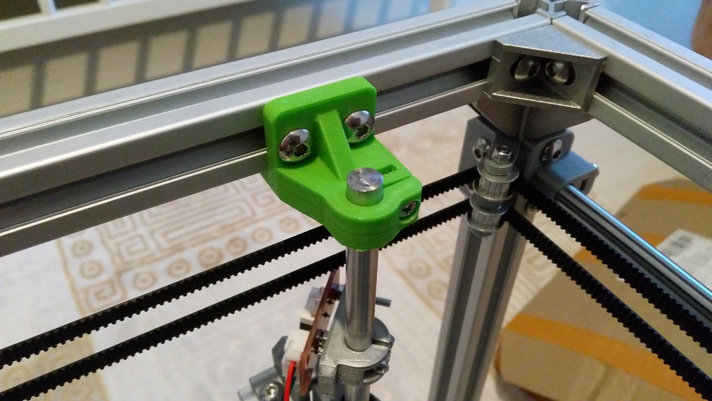 Redesigned HyperCube z-axis shaft clamp