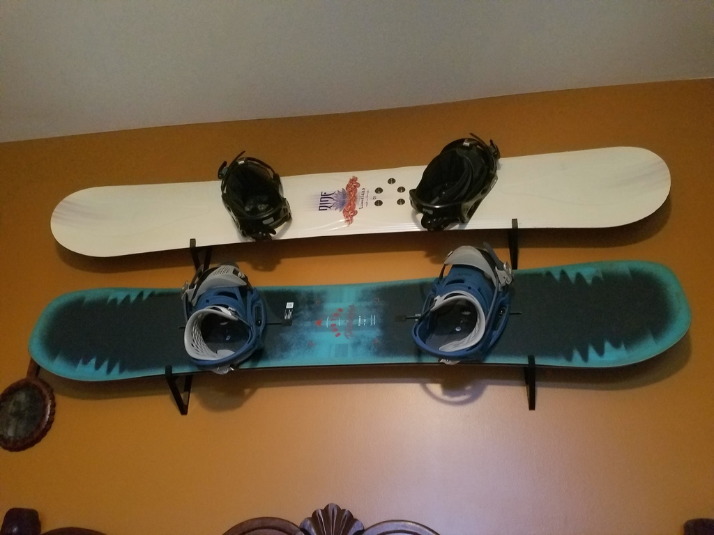 Snowboard Wall Mount