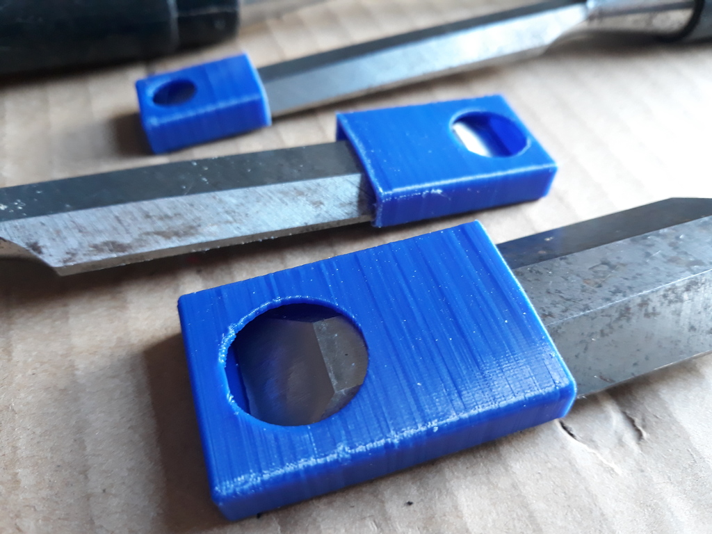 Chisel Protector - customizable and easy to print