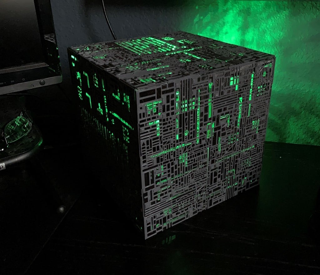 Star Trek Borg Cube PC Case (Mini-ITX motherboard and power supply)