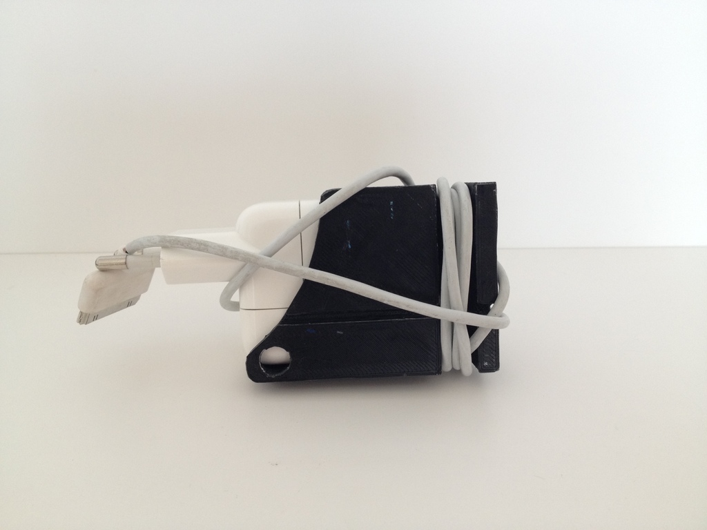 Piano: a simple cable holder for iPad Power Adapter