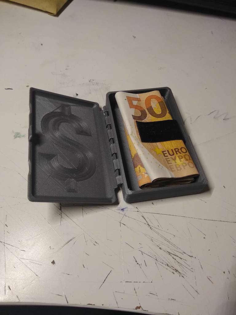 Cash / Banknote box with clip