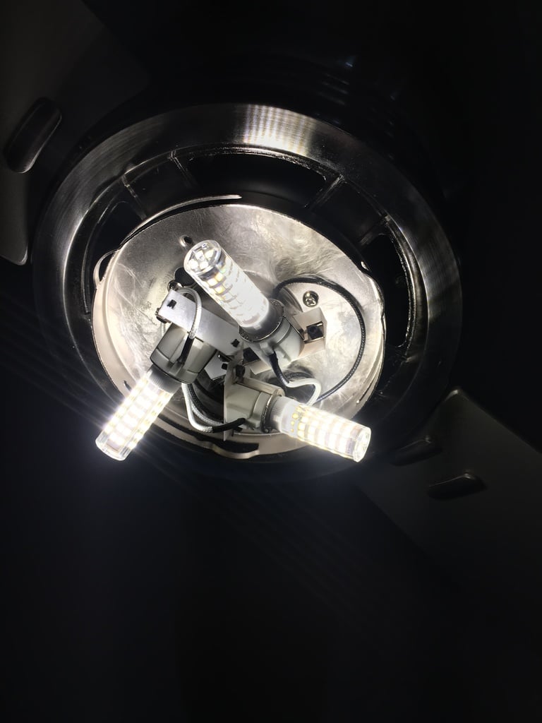 Lamp Holder for Hampton Bay Counter Rotating Pilot Ceiling Fan