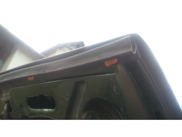 Golf Mk2 Bonnet Sealing Clip