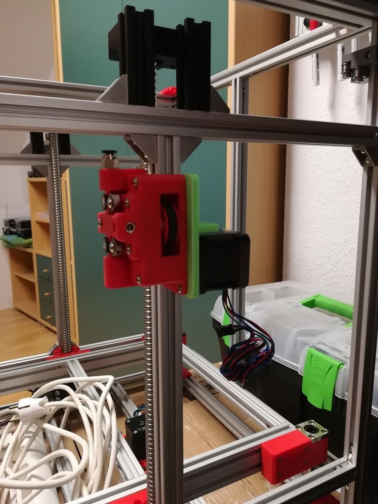 B2D Extruder holder for right side with all holes