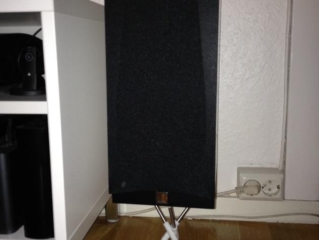 Speaker mount