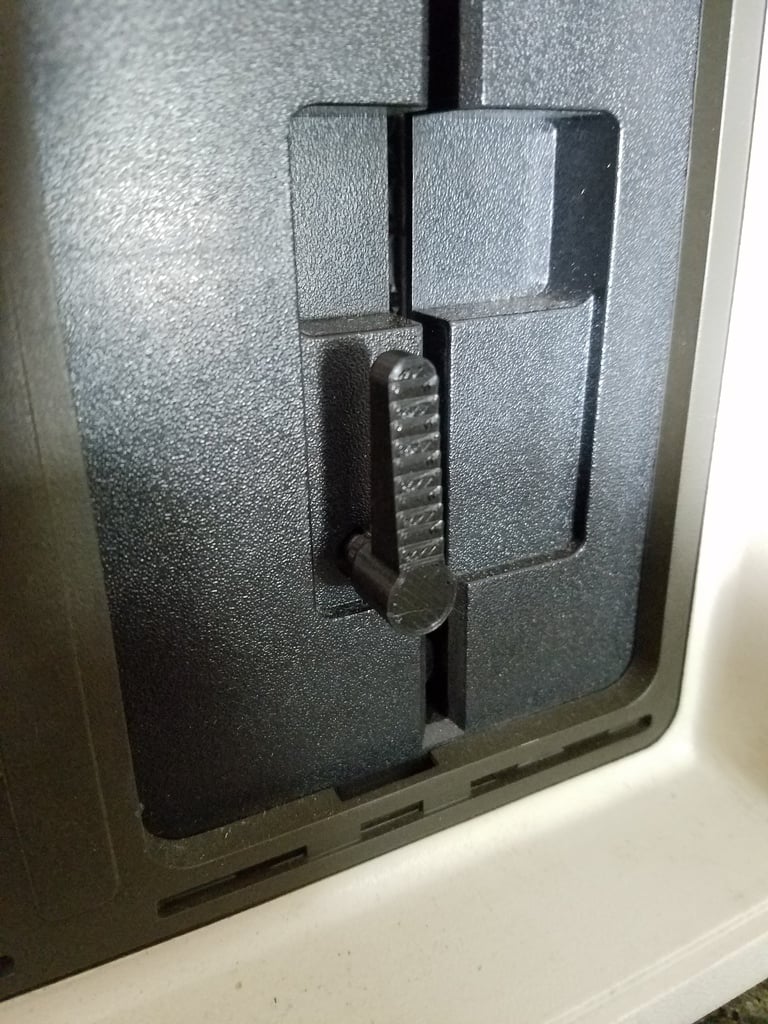 Compaq Portable 5.25" Floppy Drive Lock Lever