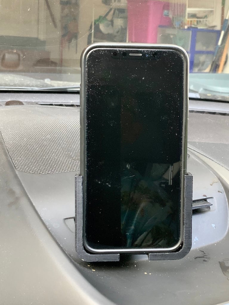 Holders for iPhone XS and 11 Max for CD slot in 2014 Ford Escape