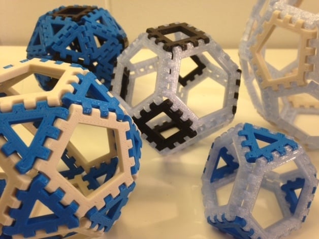 Polysnaps Tiles For Building Polyhedra