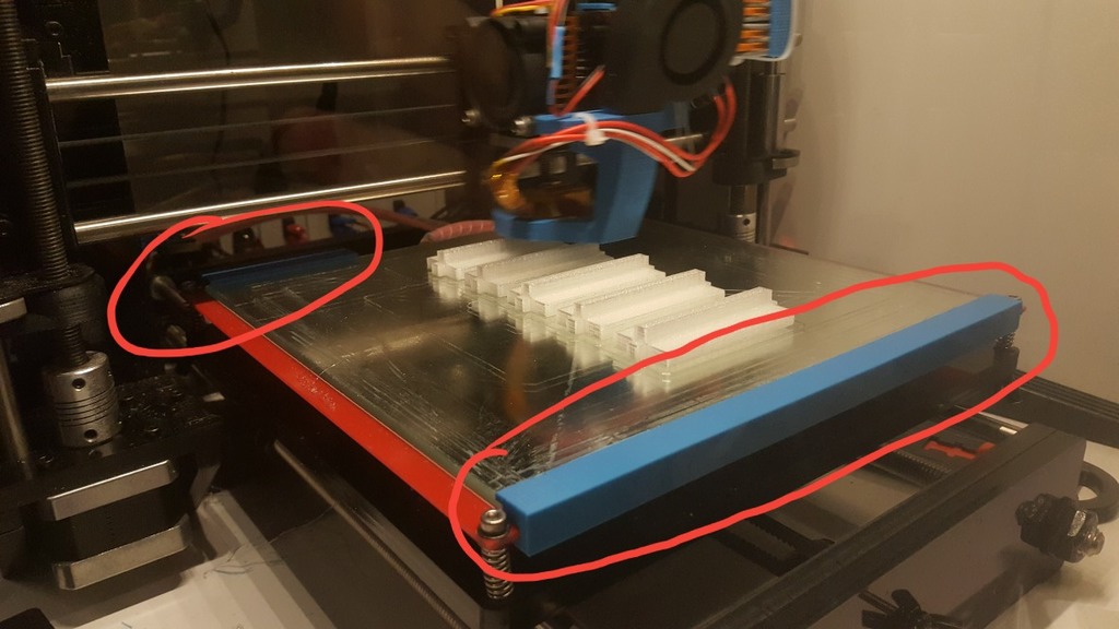 Clips for mirror 200x200 on Geetech Prusa I3 Pro B