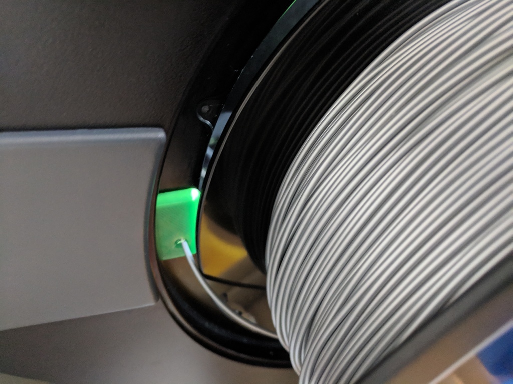 Dremel 3D45 filament guide