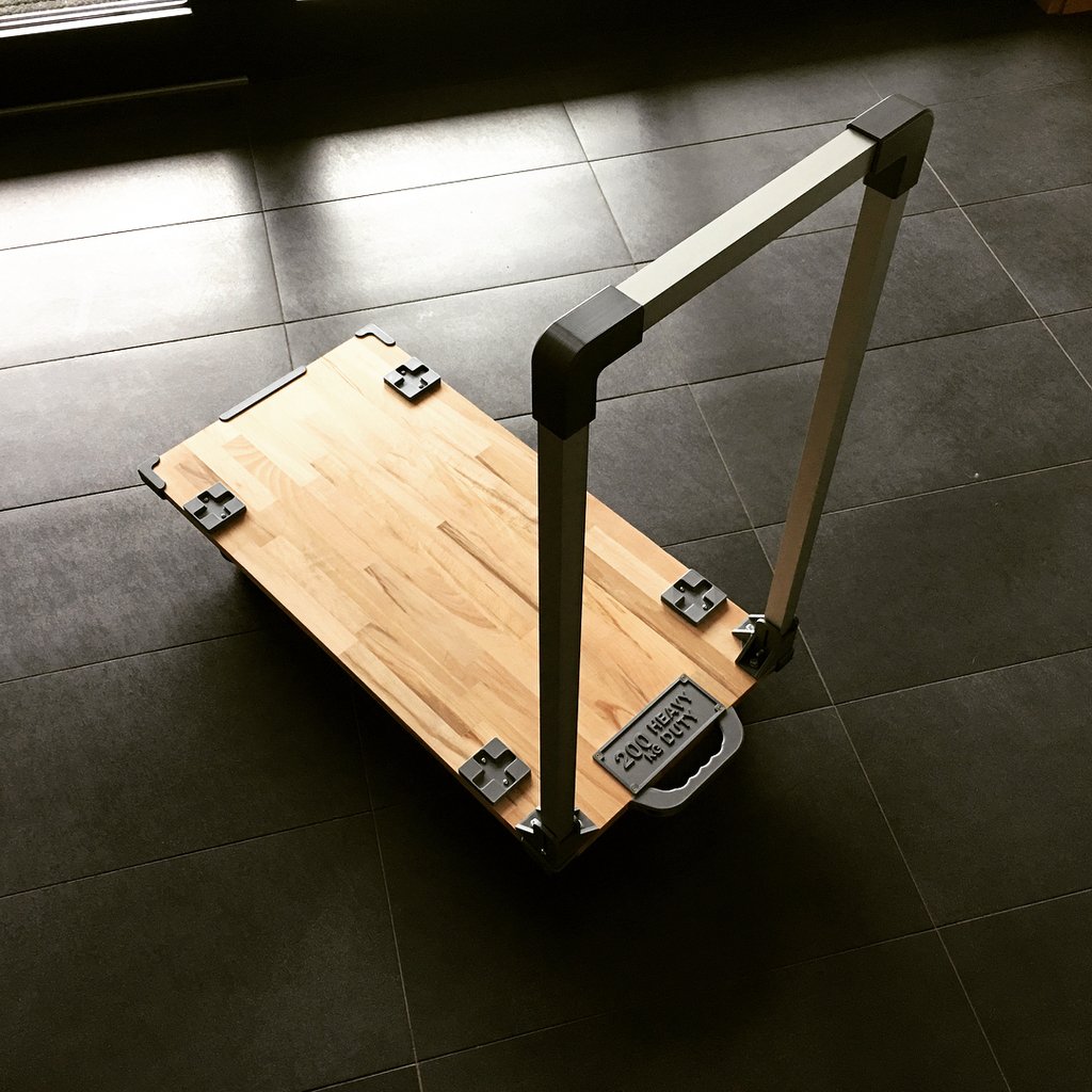 Foldable flat bed trolley