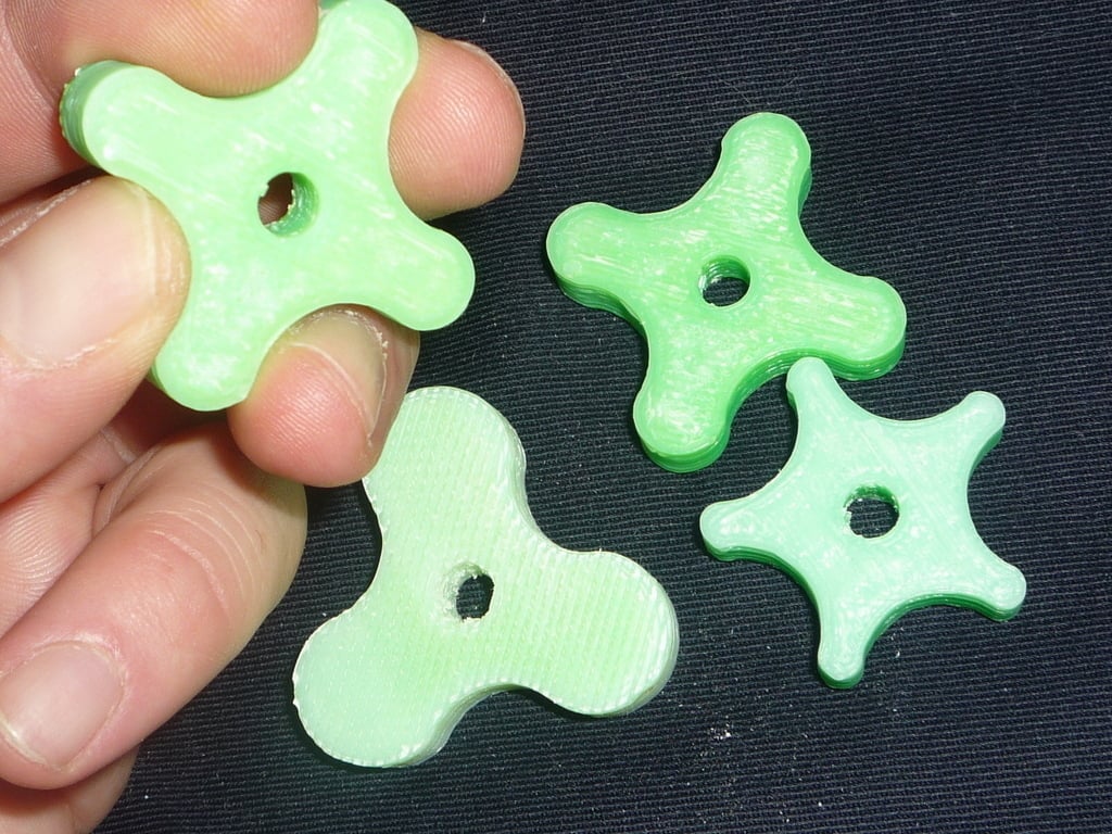Parametric thumb nut