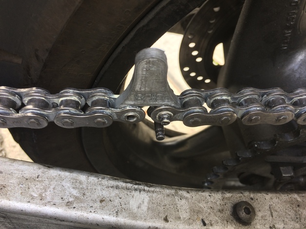 Motorcycle chain tool for 520 links