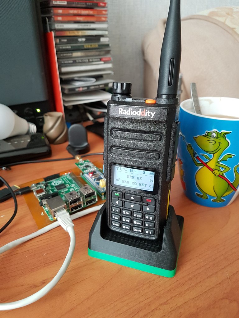 Radioddity GD-77 stand