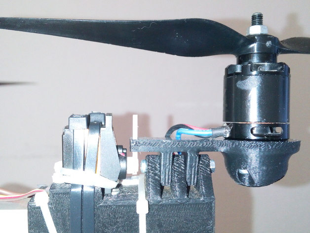 Tricopter tilt mechanism