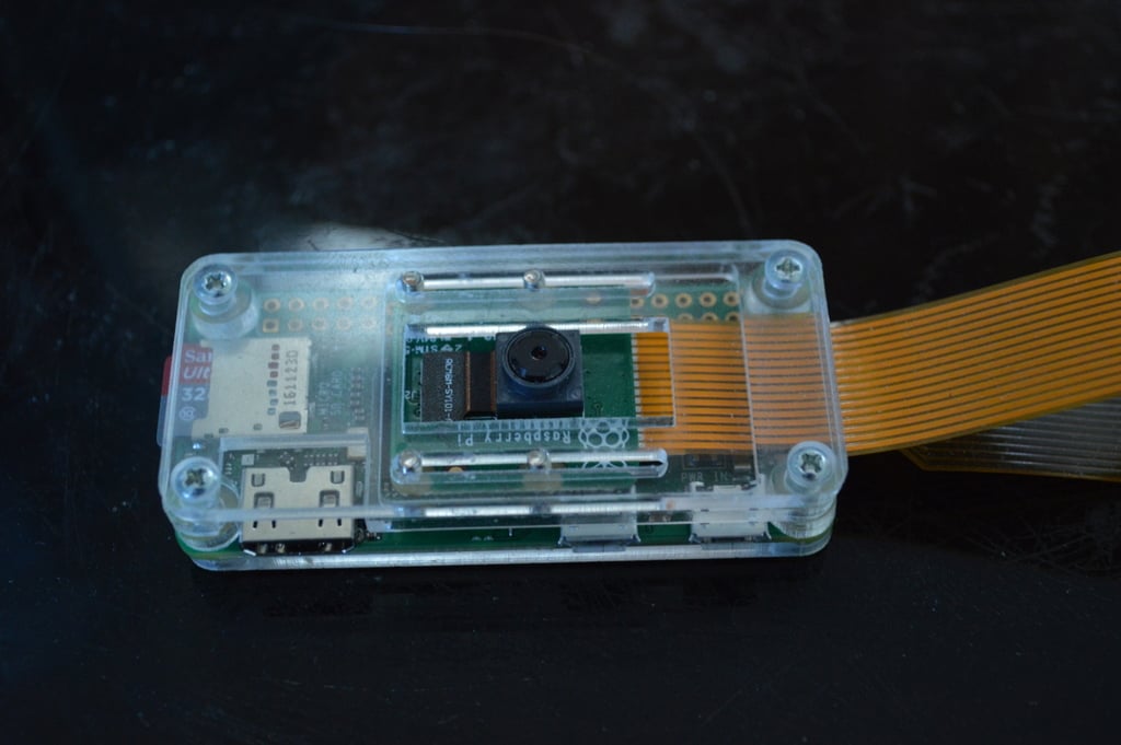 Raspberry Pi Zero Laser Cut Minimialistic Case (With Camera)
