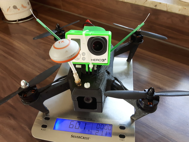 FPV Racer Quadcopter QAV250 with GoPro connection