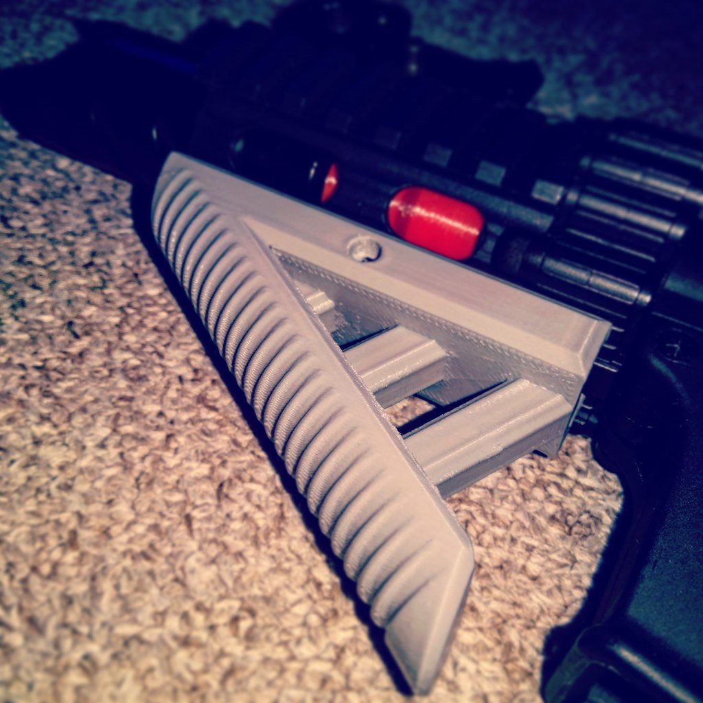 Short Angled Airsoft Grip for G&G FireHawk
