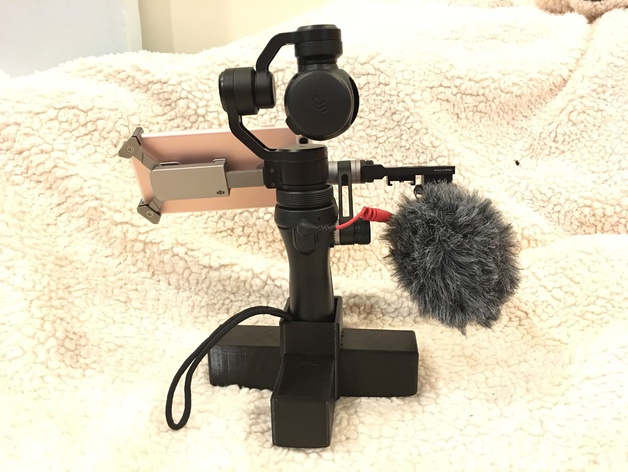DJI OSMO Strong Stand