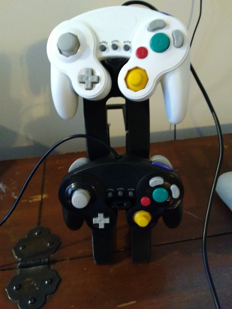 Game Cube Controller Stand