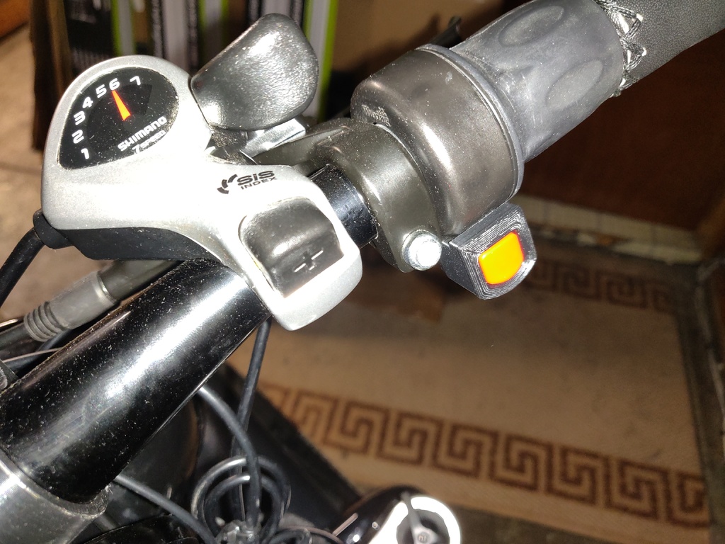 Throttle on/off button guard