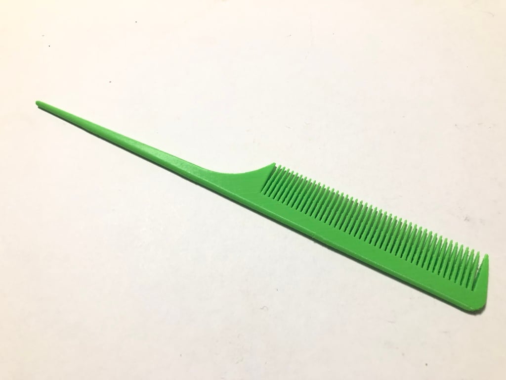 sharp tail comb 