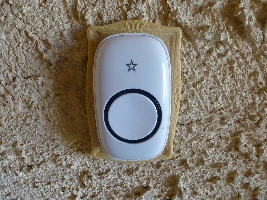 Doorbell Backplate & Wireless doorbell unit