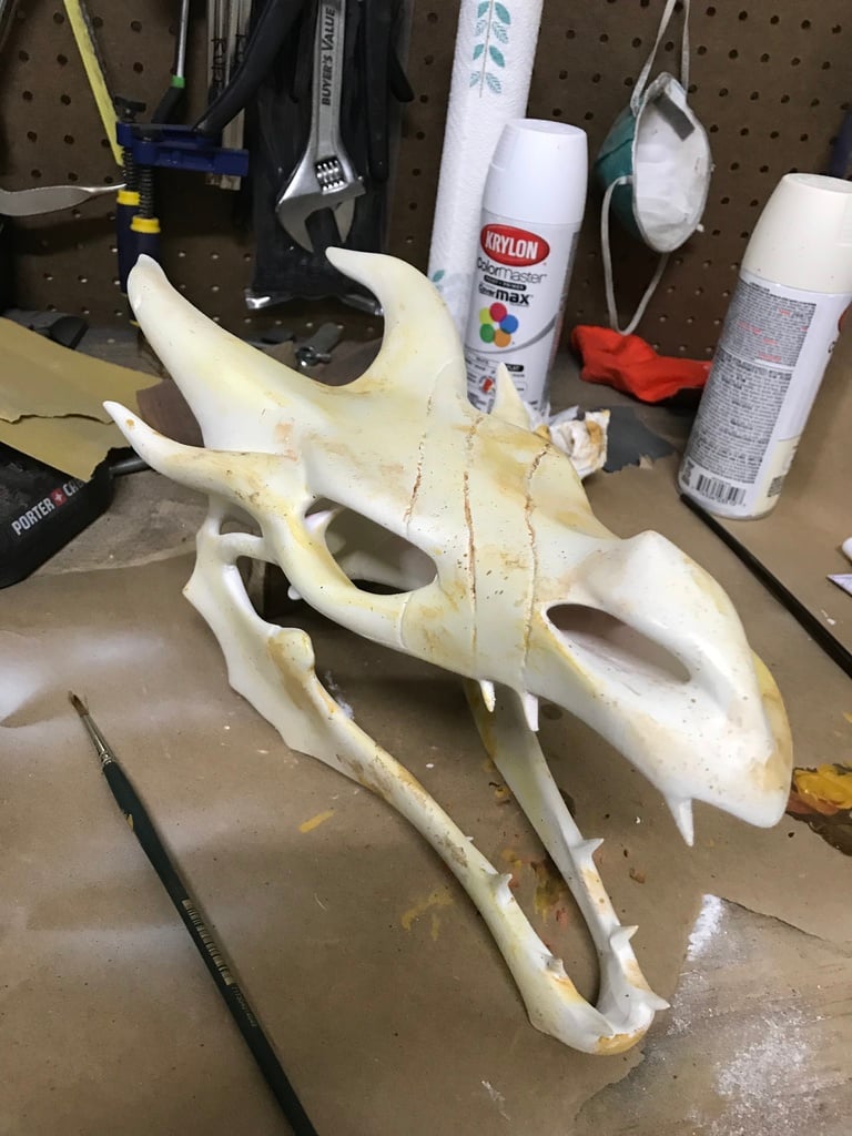 Skyrim Dragon Skull Sliced for Minimal/No Support Printing (Easy Print)