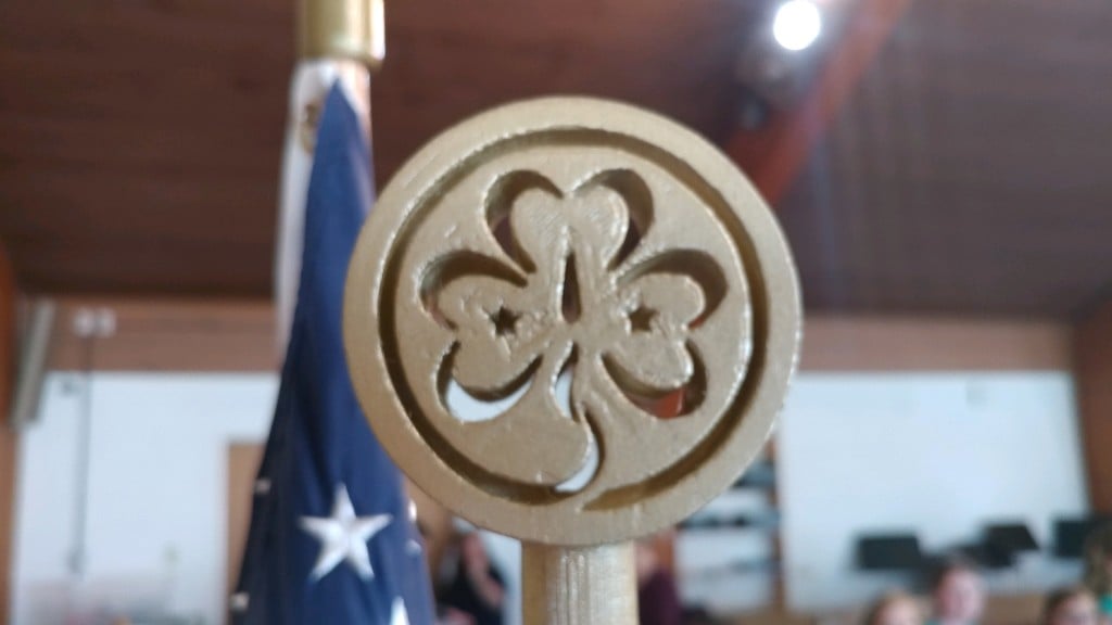 WAGGGS Flag Pole Topper