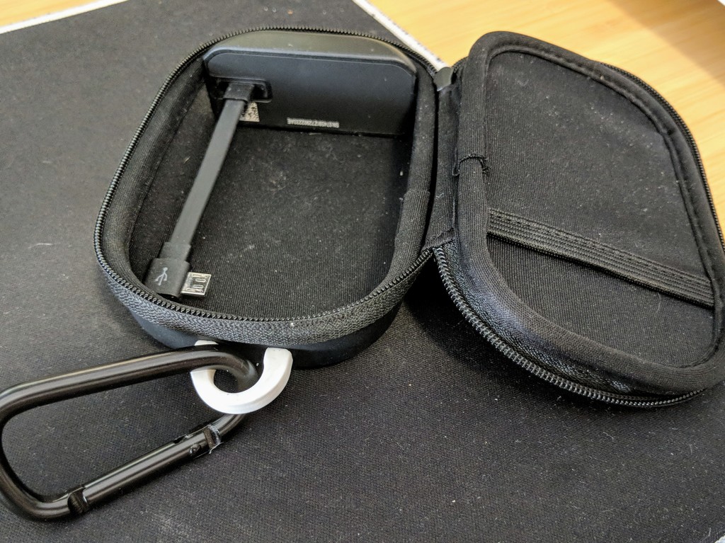 Bose SoundSport wireless charging case clip