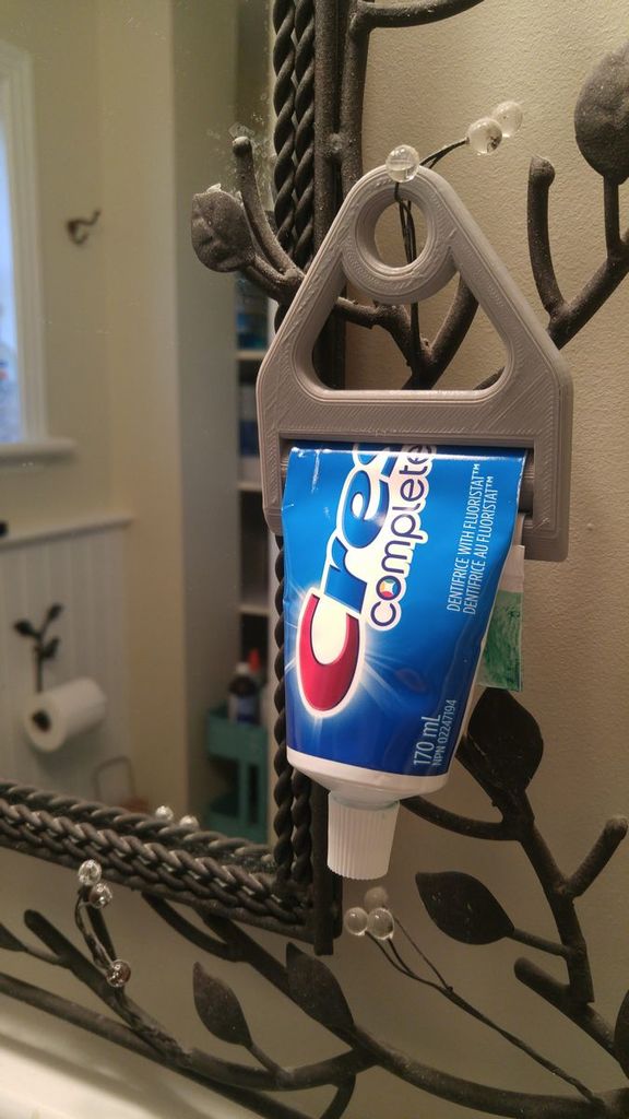 Toothpaste Buckle