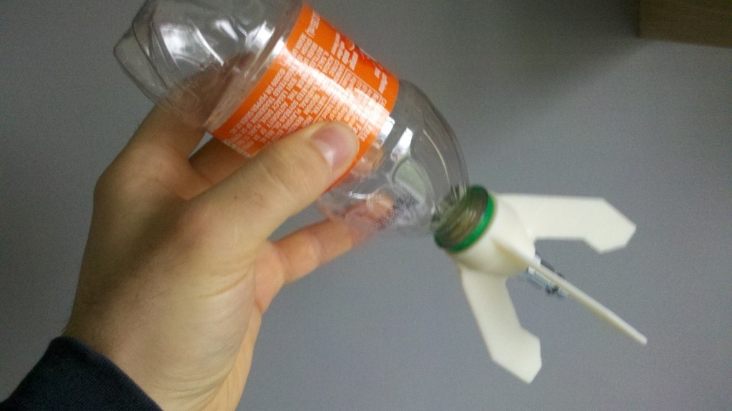 Water Rocket (Bottle Rocket) Adapter With Giant Fins
