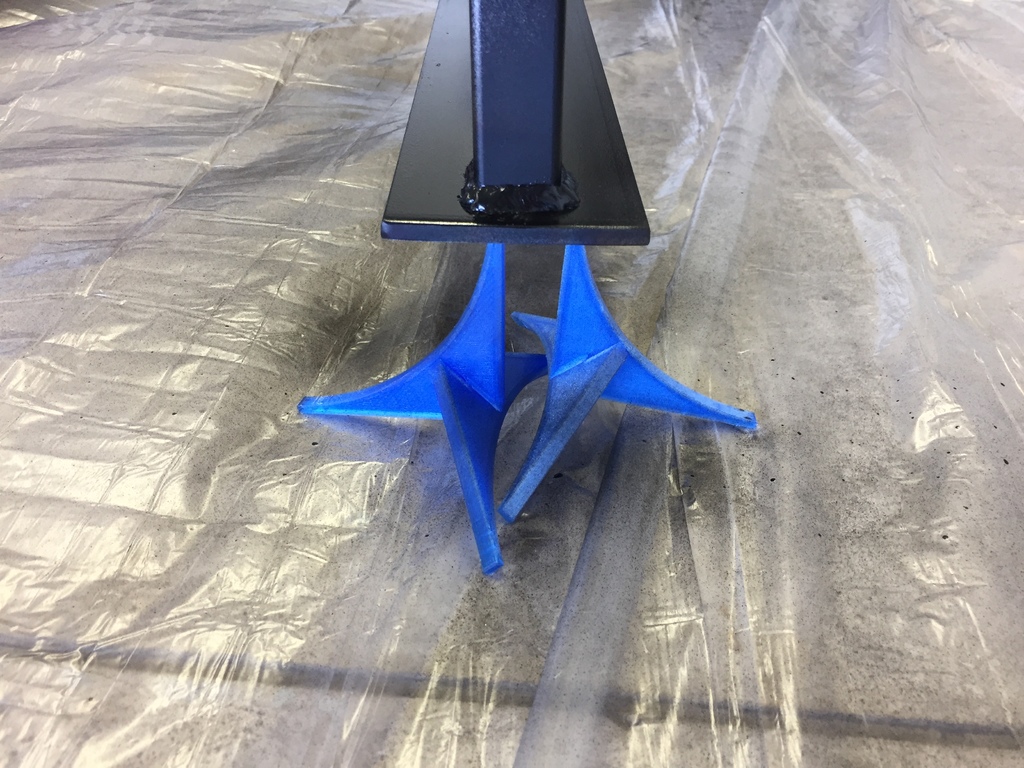 Painter's Caltrops or Stands