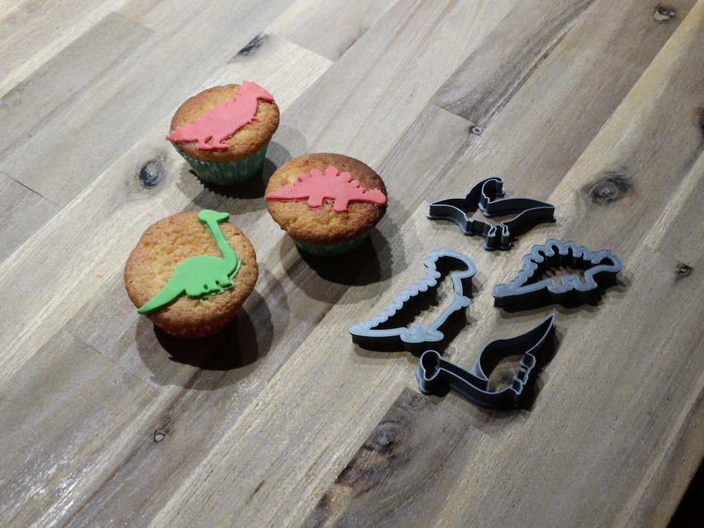Dinosaur cookie/fondant cutter