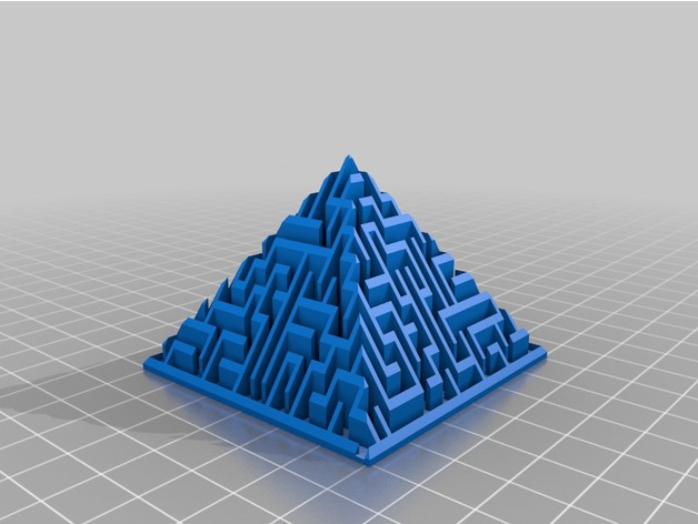 My Customized Maze pyramid generator - easy style