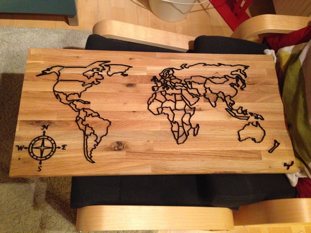 World Map with Compas Decor