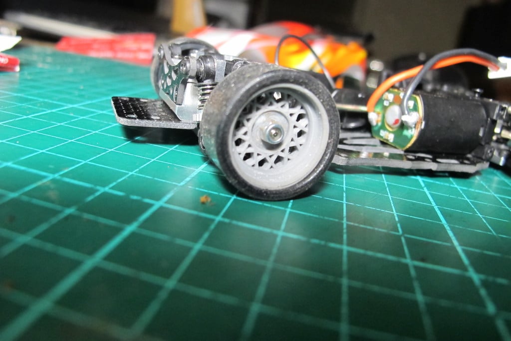 Hotwire Mag Wheel for 1\28 RC Car.