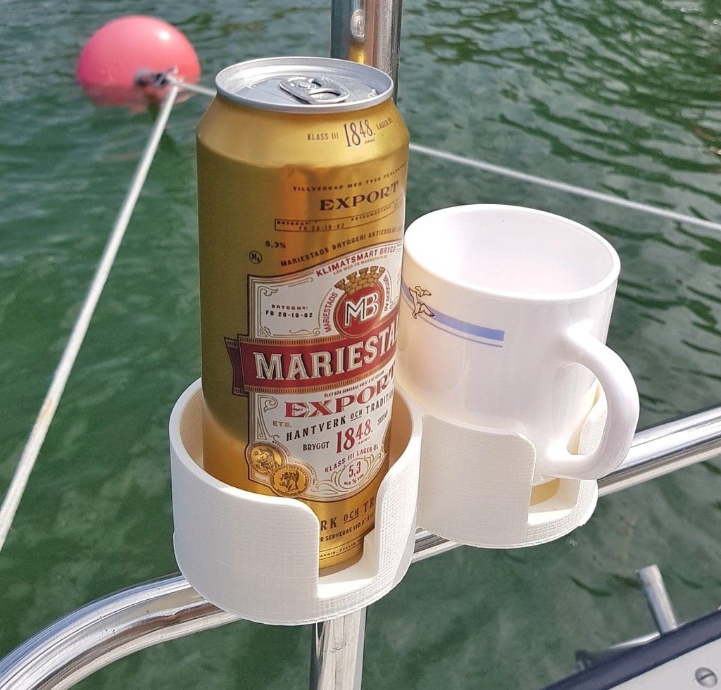 Rail mounted cup/can holder for boats