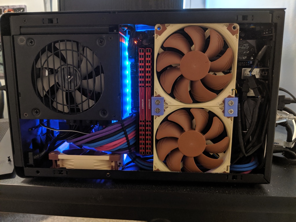 Mounting clips for dual Noctua A9x14 PWM on Cryorig C7