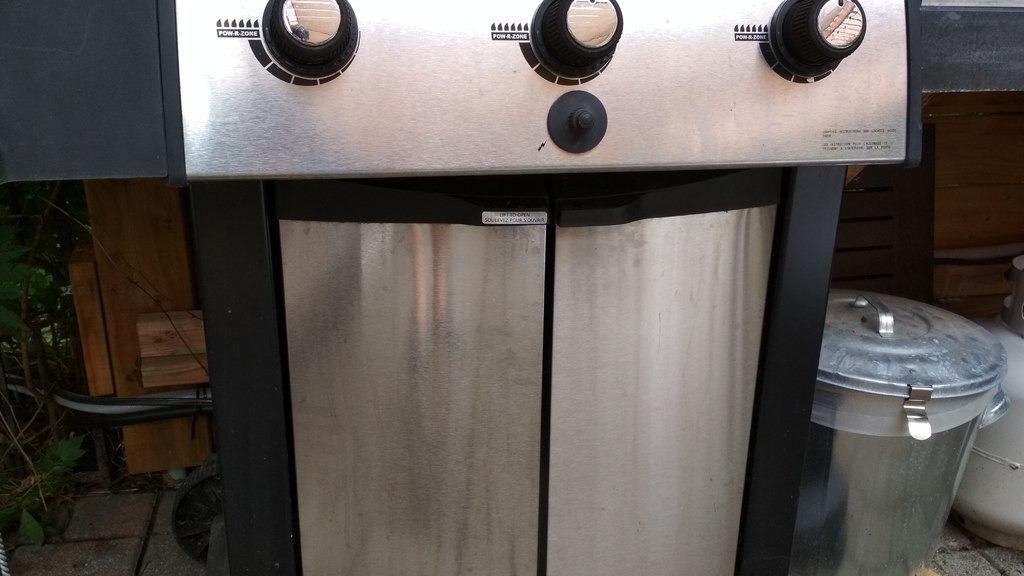 Broil king grill door upper pin replacement