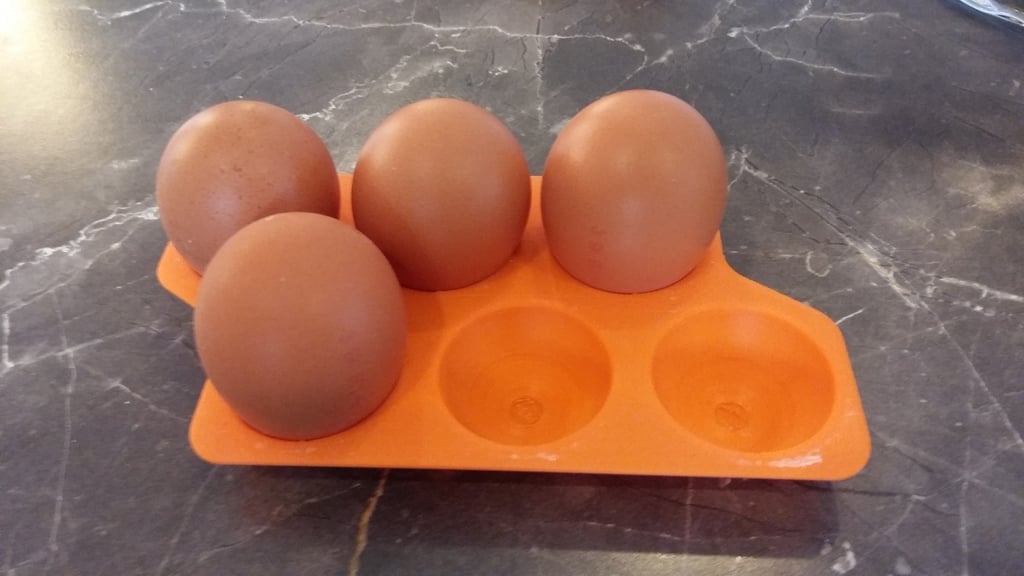 egg tray (Whirpool fridge)