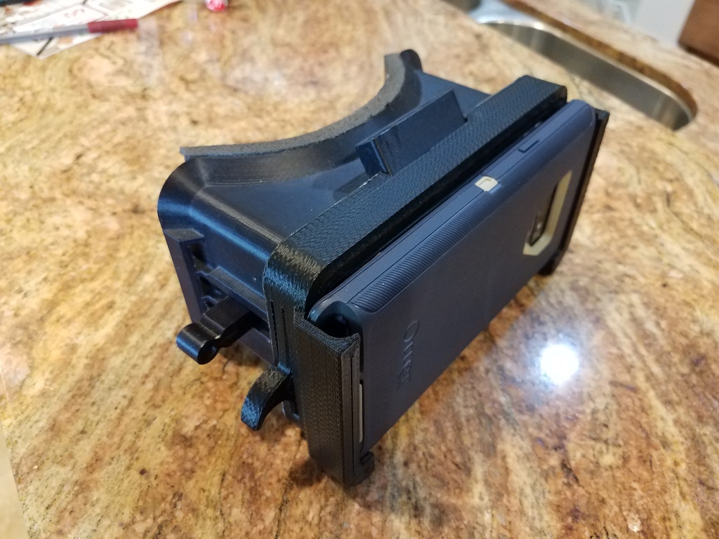 TTVR cradle for Note9 with Otterbox case