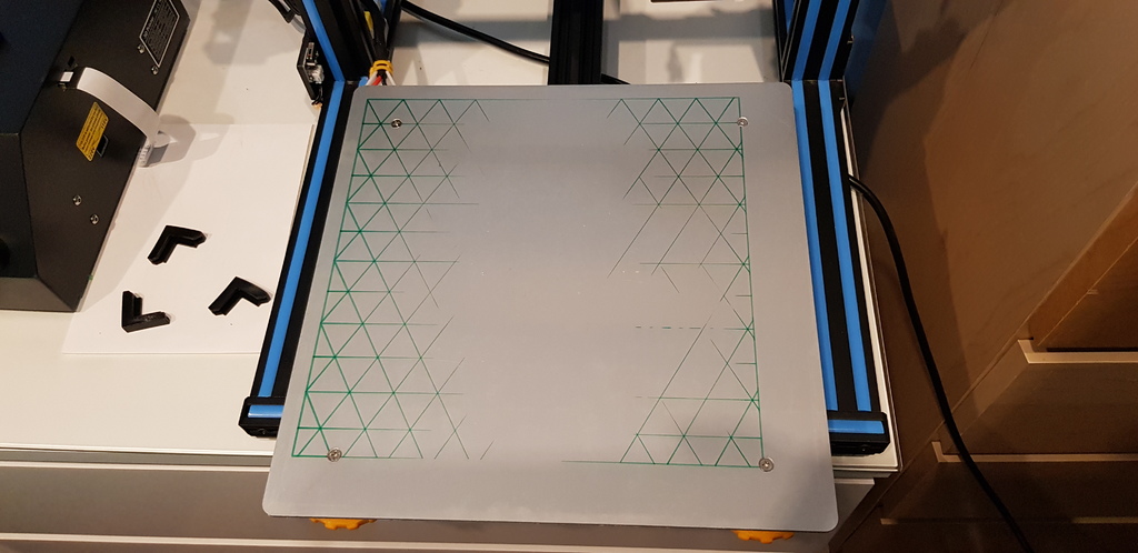 Finding warped / bowed area on heated print bed, glass and aluminium, on 3D printers